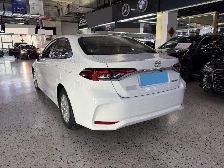 2021 Toyota Corolla 1.2T 116HP L4 CVT,autocango,china used car exporter,china ev exporter,chinese used car exporter,chinese used ev exporter