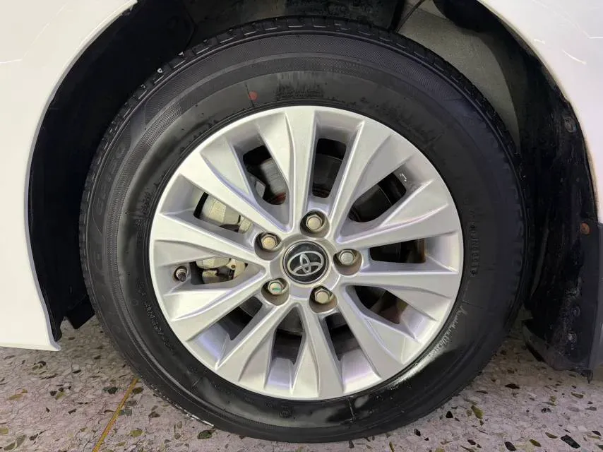 2021 Toyota Corolla 1.2T 116HP L4 CVT,autocango,china used car exporter,china ev exporter,chinese used car exporter,chinese used ev exporter