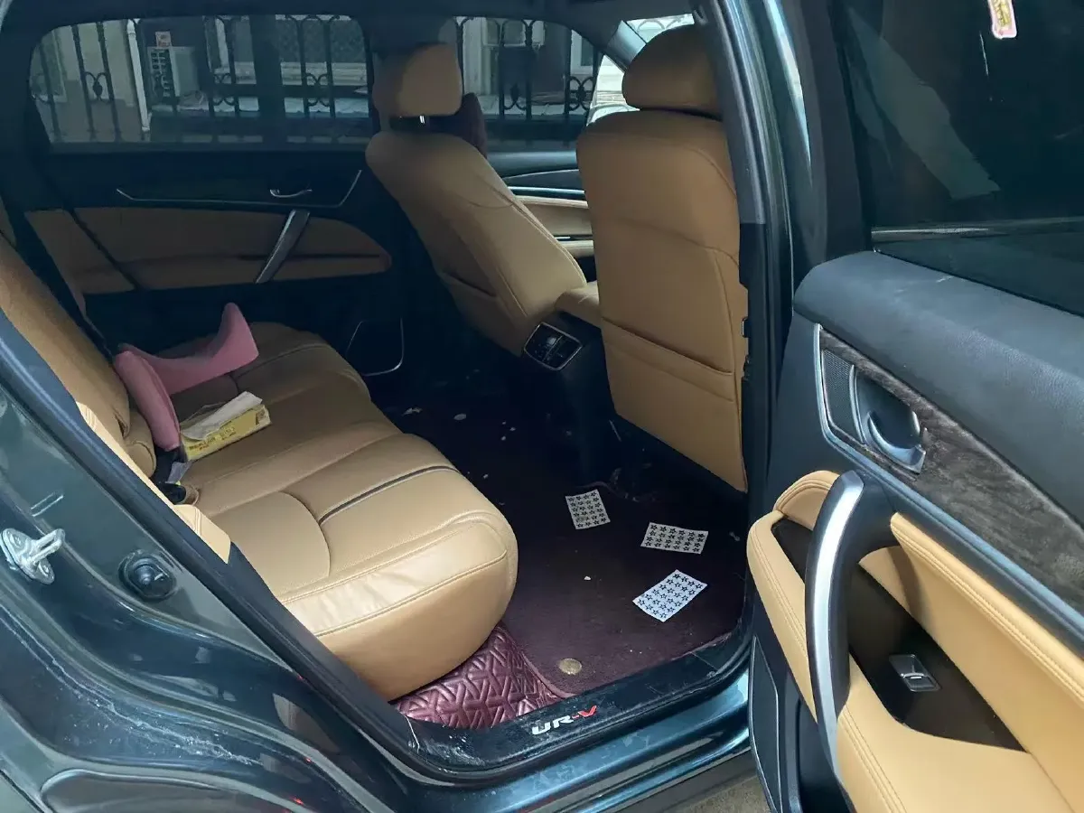 2020 Honda UR-V 2.0T 272HP L4 9AT,autocango,china used car exporter,china ev exporter,chinese used car exporter,chinese used ev exporter