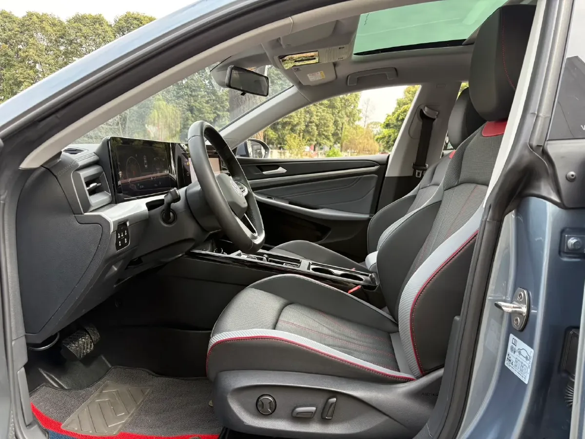 2022 Volkswagen Lavida 1.4T 150HP L4 7DCT,autocango,china used car exporter,china ev exporter,chinese used car exporter,chinese used ev exporter