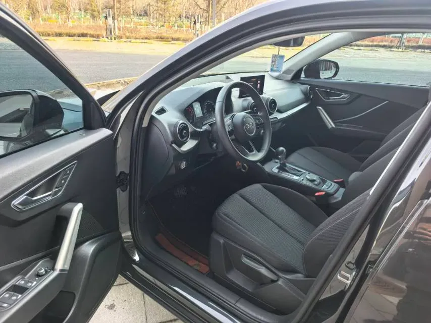 2021 Audi Q2L 1.4T 150HP L4 7DCT,autocango,china used car exporter,china ev exporter,chinese used car exporter,chinese used ev exporter
