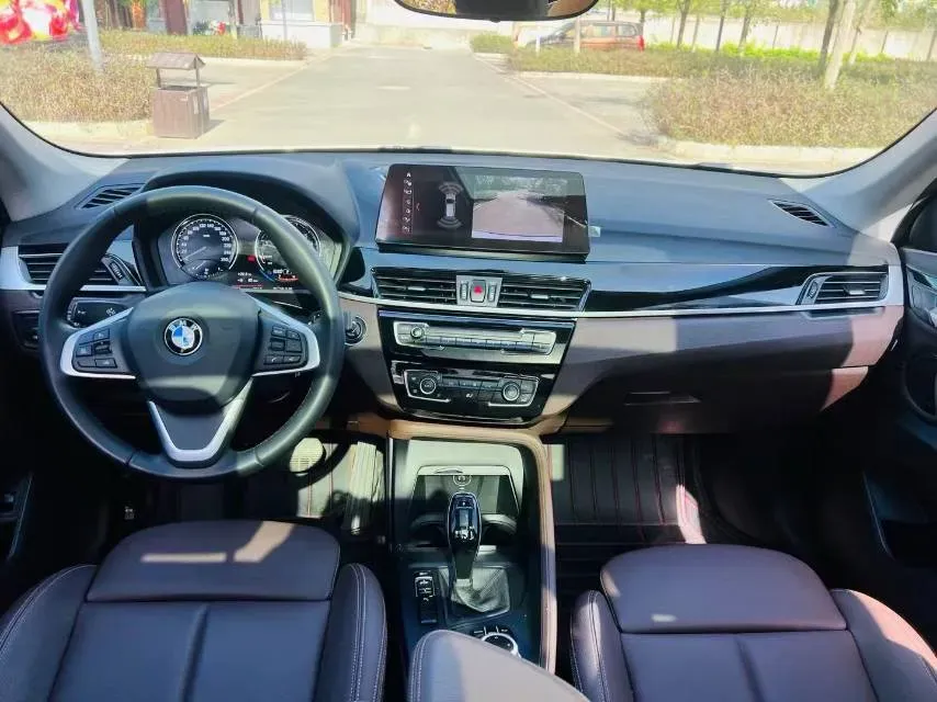 2020 BMW X1 2.0T 192HP L4 7DCT,autocango,china used car exporter,china ev exporter,chinese used car exporter,chinese used ev exporter