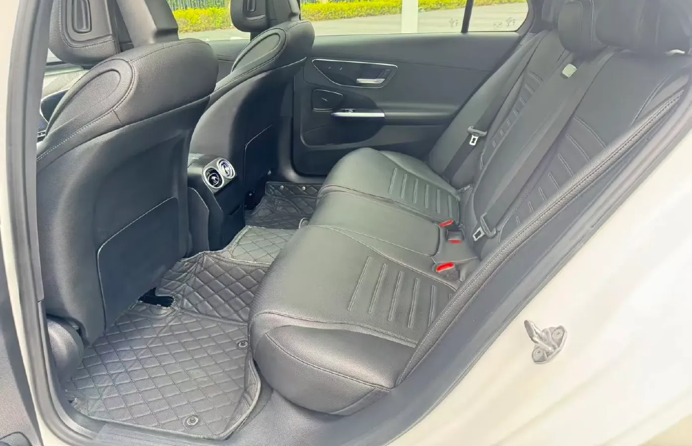 2022 Mercedes-Benz C Class 1.5T 204HP L4 9AT,autocango,china used car exporter,china ev exporter,chinese used car exporter,chinese used ev exporter