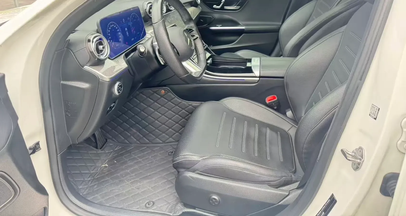 2022 Mercedes-Benz C Class 1.5T 204HP L4 9AT,autocango,china used car exporter,china ev exporter,chinese used car exporter,chinese used ev exporter