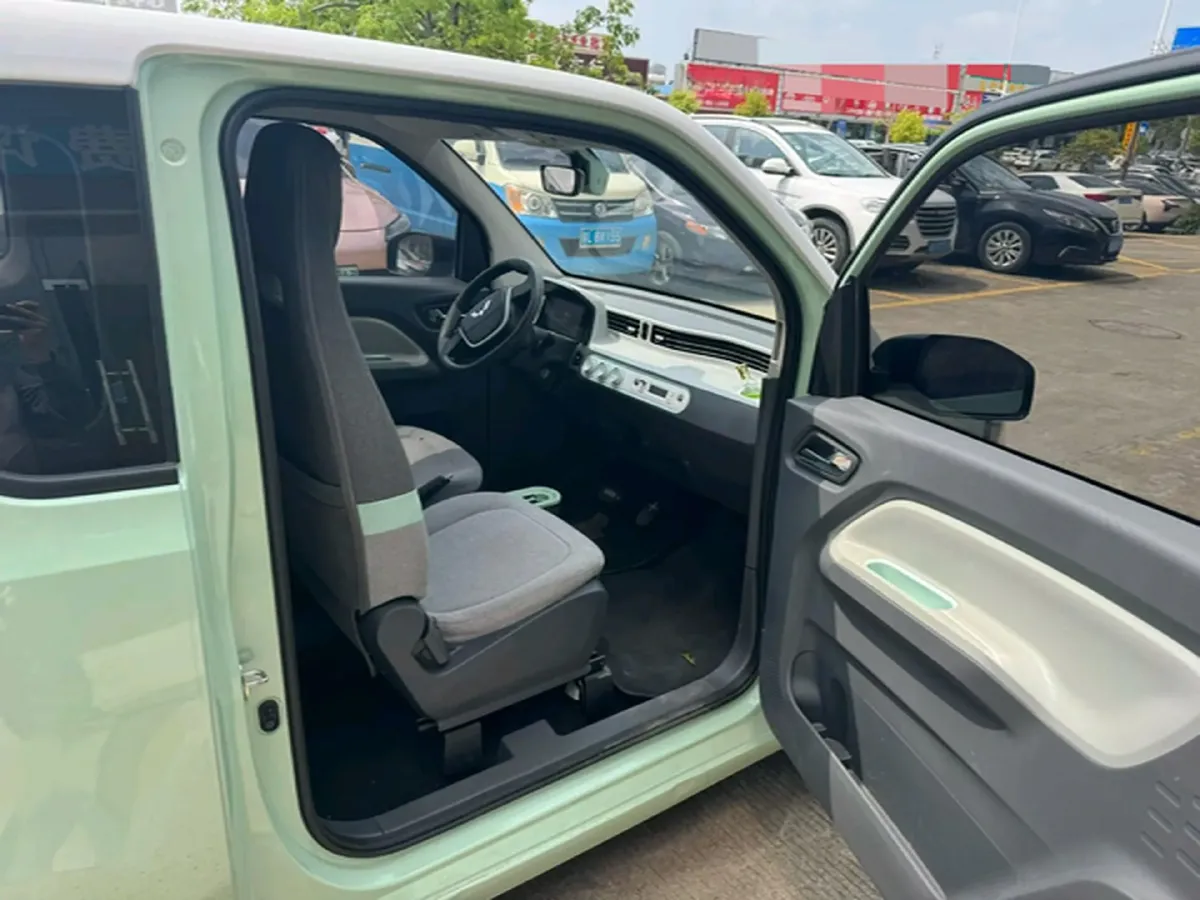 2022 WuLing HongGuang MINI EV BEV 13.9KWH,autocango,china used car exporter,china ev exporter,chinese used car exporter,chinese used ev exporter