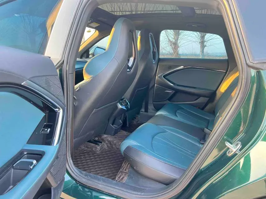 2023 MG 7 2.0T 261HP L4 9AT,autocango,china used car exporter,china ev exporter,chinese used car exporter,chinese used ev exporter