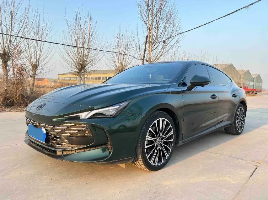 2023 MG 7 2.0T 261HP L4 9AT,autocango,china used car exporter,china ev exporter,chinese used car exporter,chinese used ev exporter