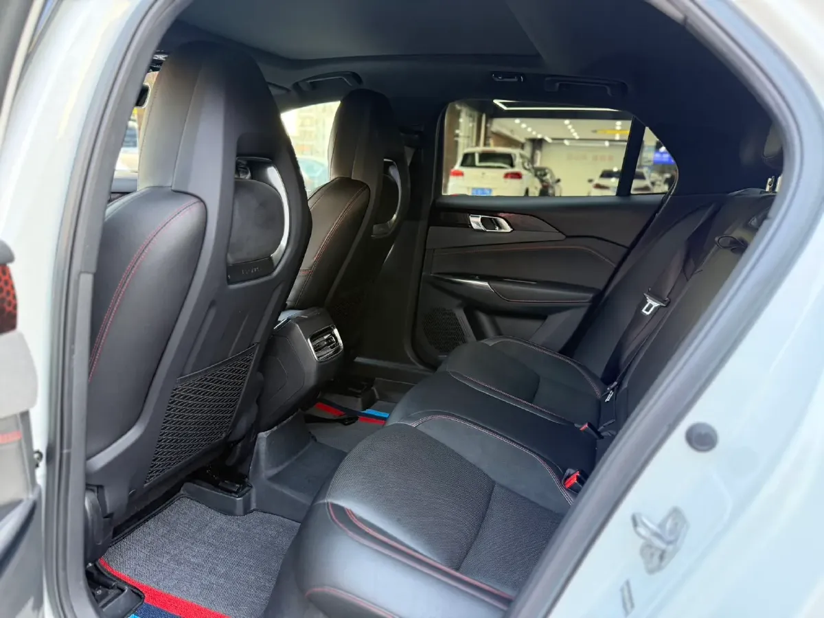 2019 LYNK&CO 01 2.0T 190HP L4 6AT,autocango,china used car exporter,china ev exporter,chinese used car exporter,chinese used ev exporter