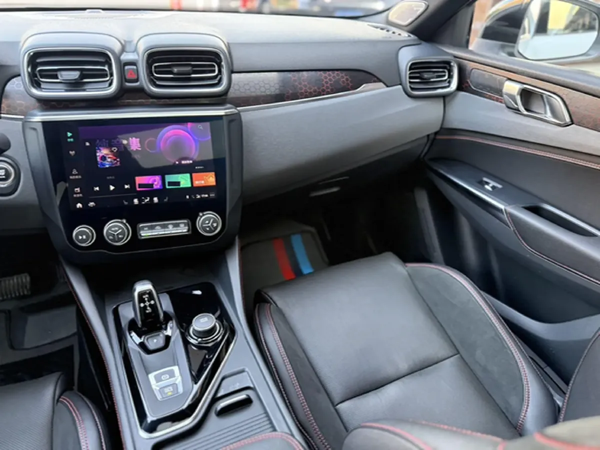 2019 LYNK&CO 01 2.0T 190HP L4 6AT,autocango,china used car exporter,china ev exporter,chinese used car exporter,chinese used ev exporter