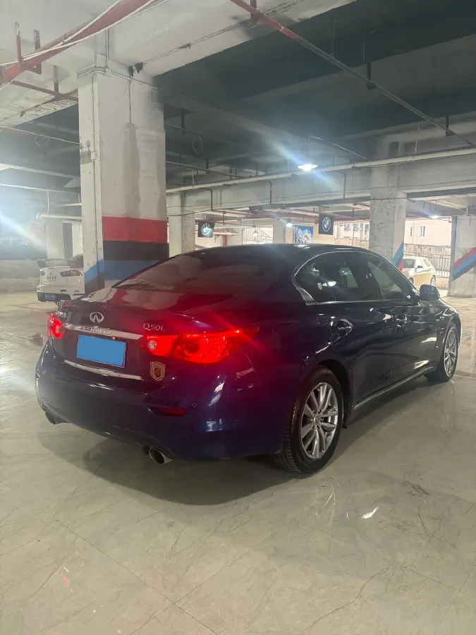 2016 Infiniti Q50L 2.0T 211HP L4 7AT,autocango,china used car exporter,china ev exporter,chinese used car exporter,chinese used ev exporter