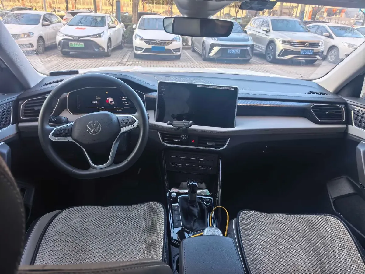 2024 Volkswagen Tayron 1.5T 160HP L4 7DCT,autocango,china used car exporter,china ev exporter,chinese used car exporter,chinese used ev exporter
