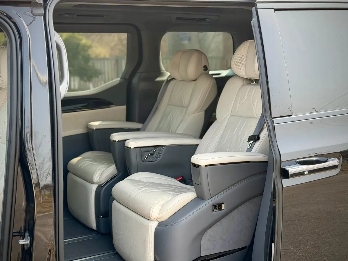 2024 Zeekr 009 BEV 108KWH,autocango,china used car exporter,china ev exporter,chinese used car exporter,chinese used ev exporter