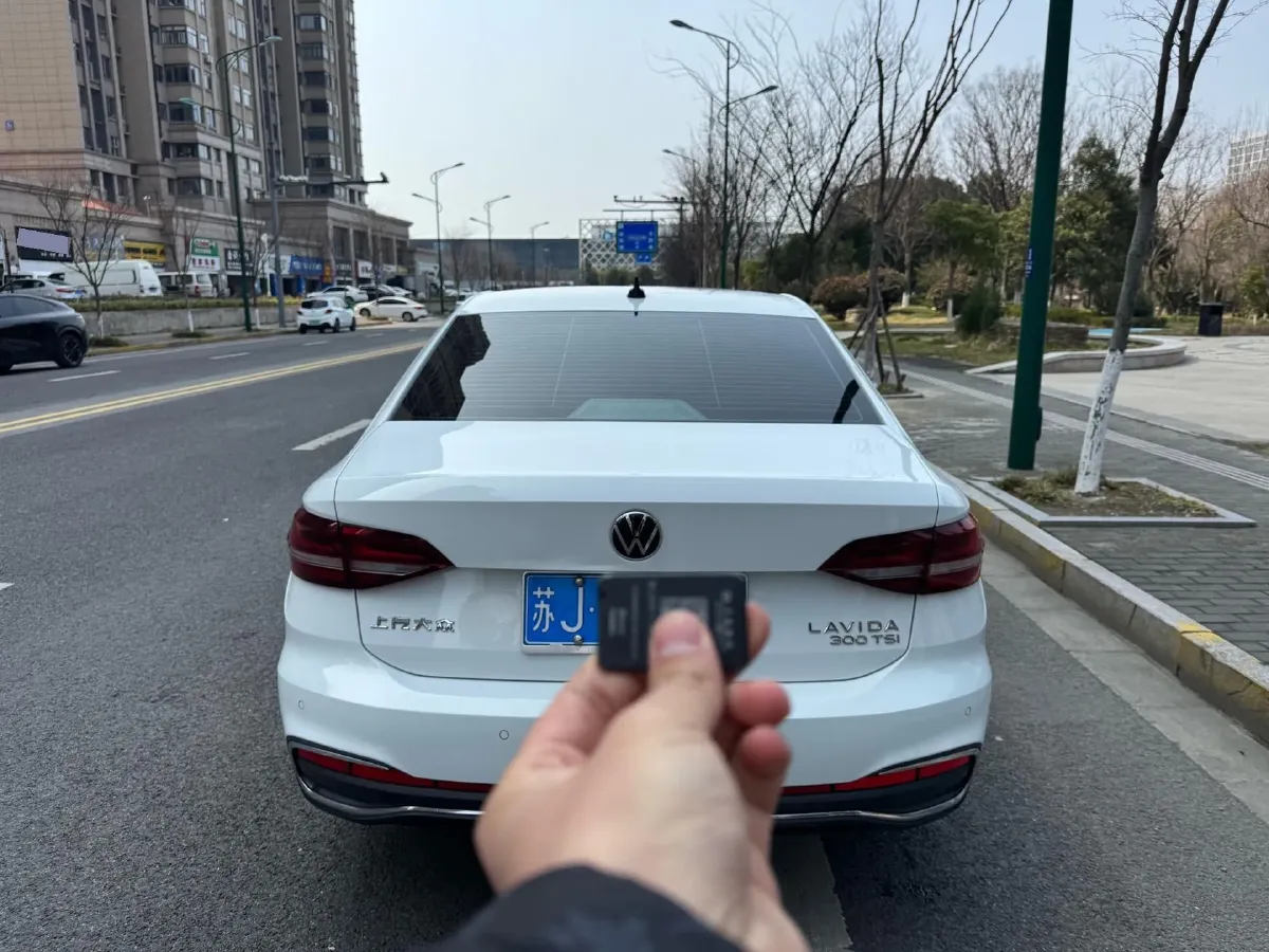 2023 Volkswagen Lavida 1.5T 160HP L4 7DCT,autocango,china used car exporter,china ev exporter,chinese used car exporter,chinese used ev exporter