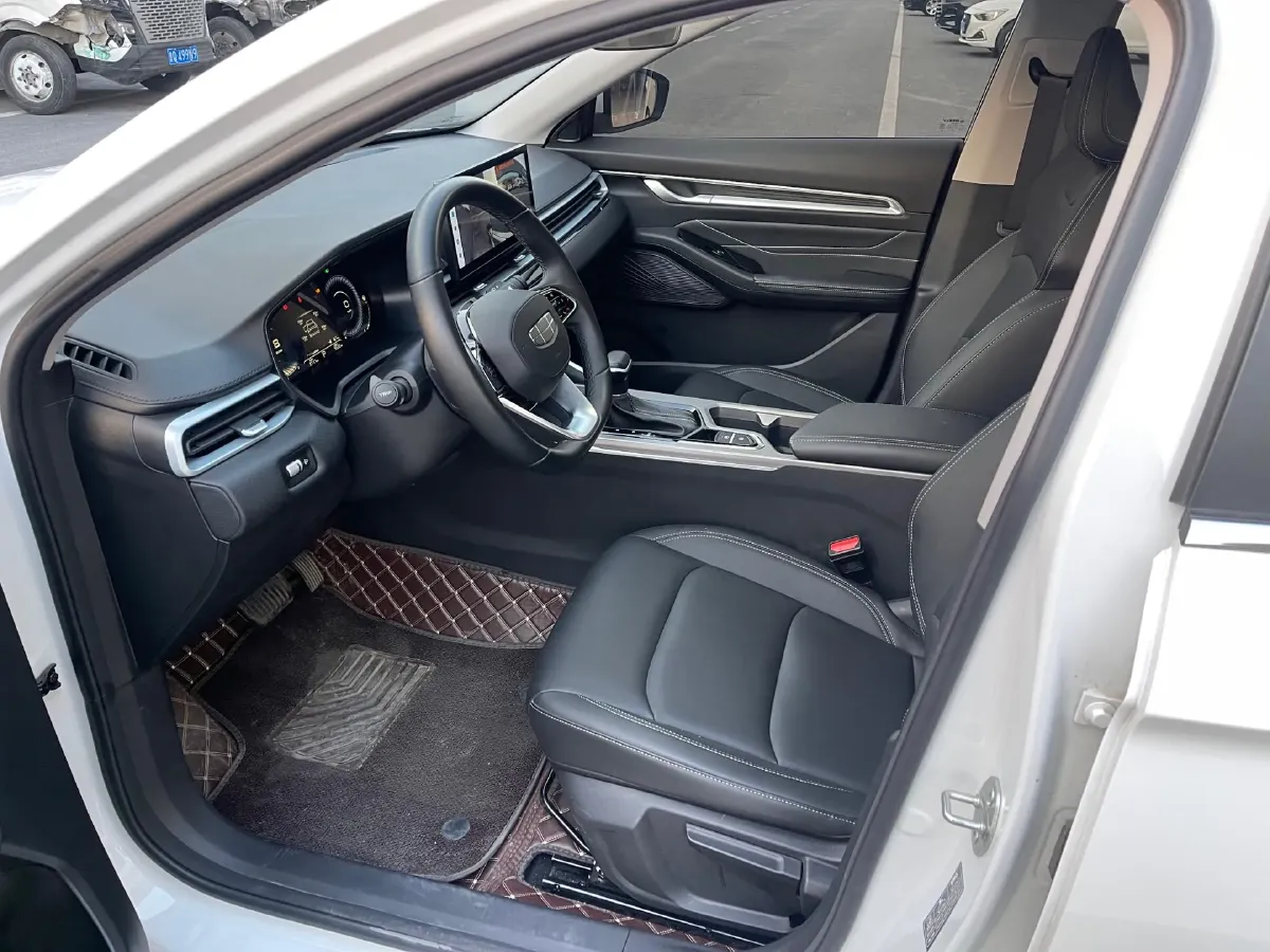 2025 Geely Emgrand 1.5L 127HP L4 CVT,autocango,china used car exporter,china ev exporter,chinese used car exporter,chinese used ev exporter