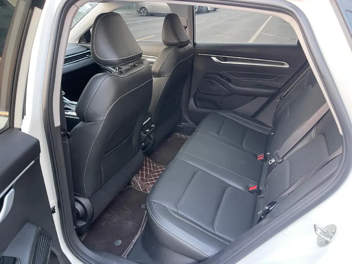 2025 Geely Emgrand 1.5L 127HP L4 CVT,autocango,china used car exporter,china ev exporter,chinese used car exporter,chinese used ev exporter