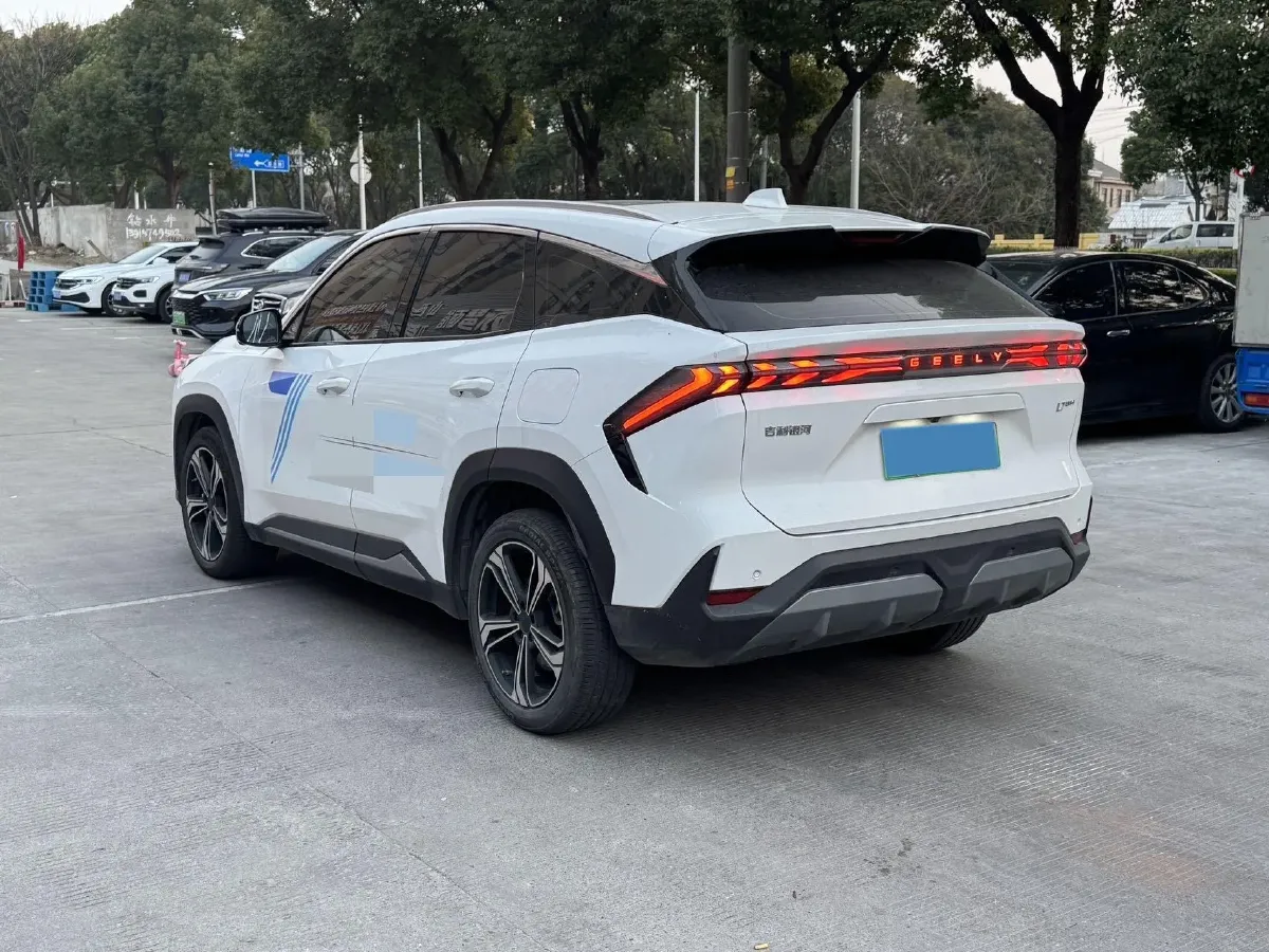 2025 Geely Galaxy L7 1.5L 112HP L4 1DHT PHEV 18.4KWH,autocango,china used car exporter,china ev exporter,chinese used car exporter,chinese used ev exporter