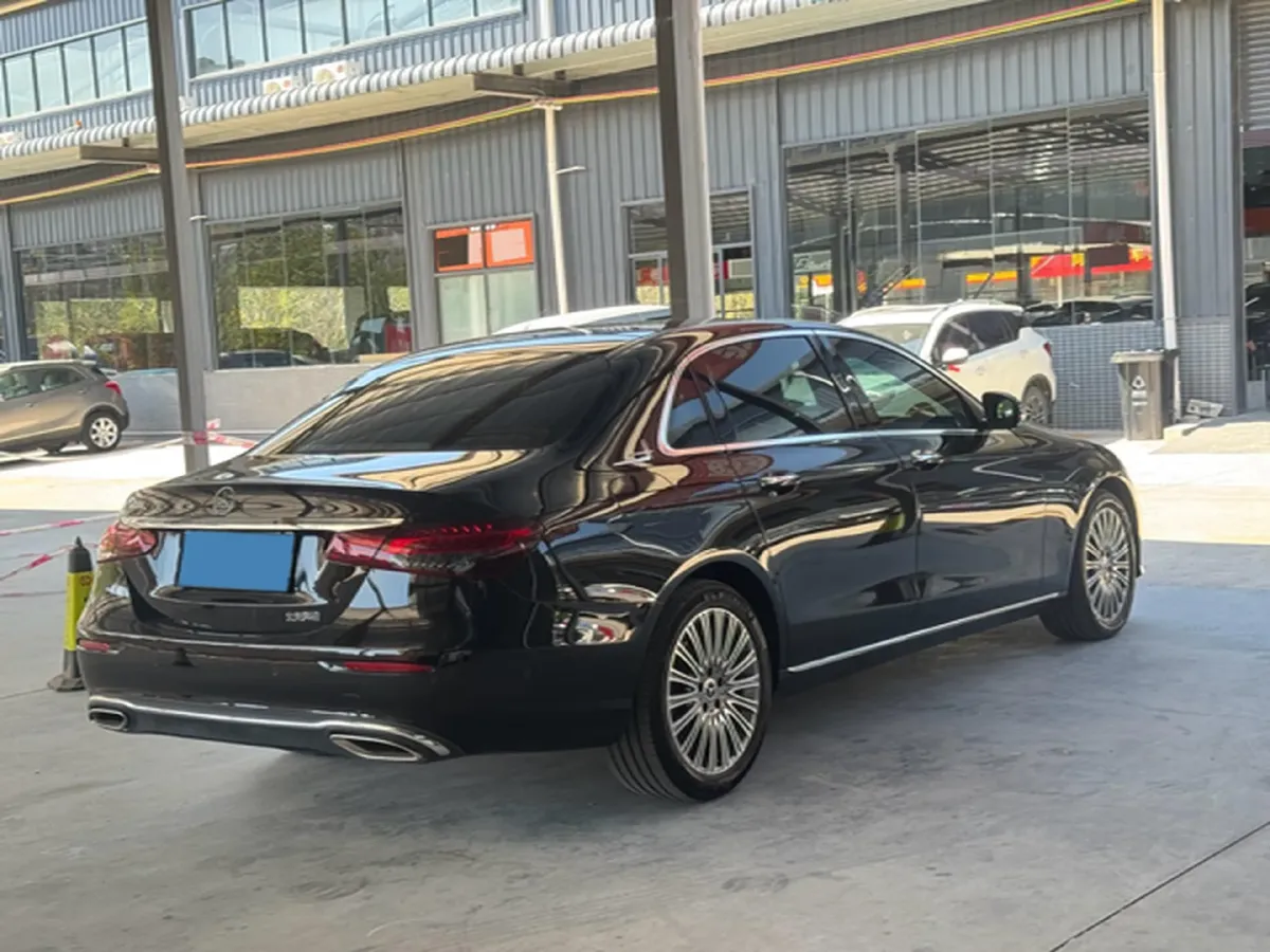 2022 Mercedes-Benz E Class 2.0T 258HP L4 9AT,autocango,china used car exporter,china ev exporter,chinese used car exporter,chinese used ev exporter