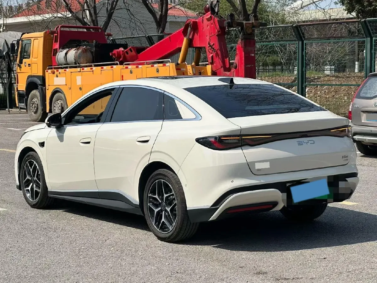2025 BYD Seal06 BEV,autocango,china used car exporter,china ev exporter,chinese used car exporter,chinese used ev exporter