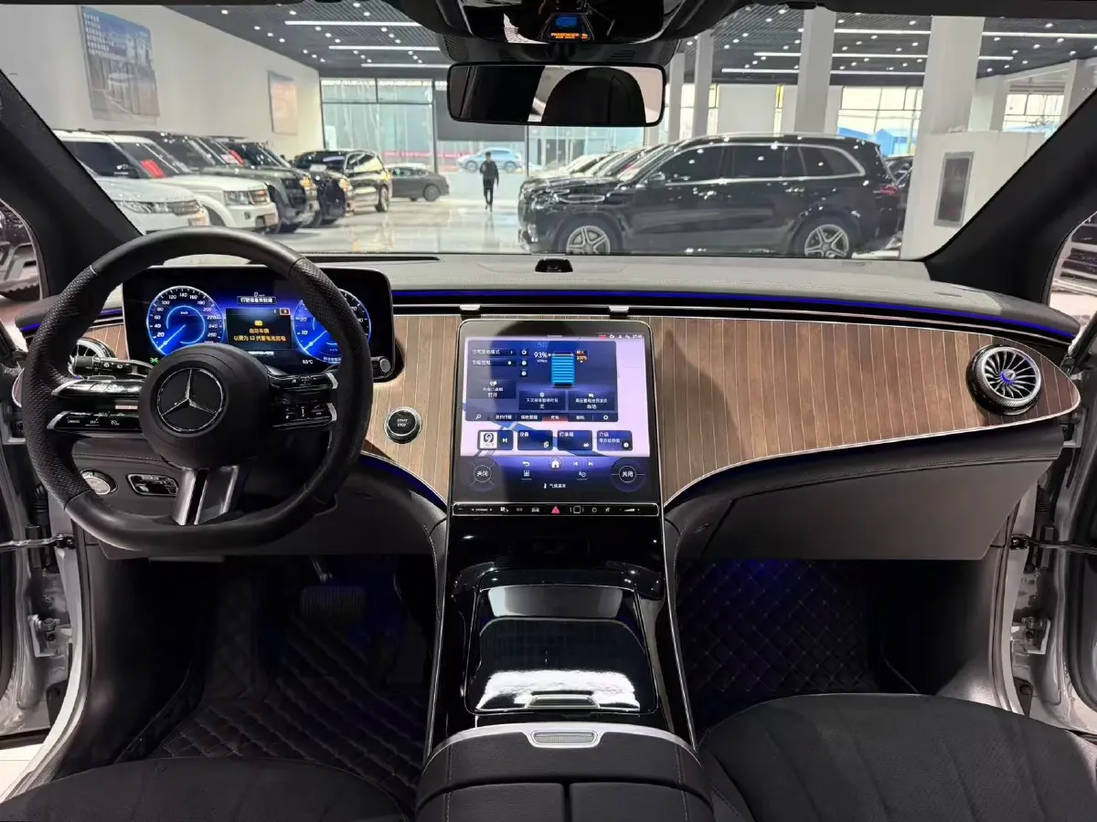 2023 Mercedes-Benz EQE SUV BEV 96.1KWH,autocango,china used car exporter,china ev exporter,chinese used car exporter,chinese used ev exporter