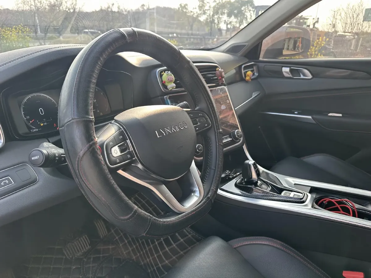 2019 LYNK&CO 01 2.0T 190HP L4 6AT,autocango,china used car exporter,china ev exporter,chinese used car exporter,chinese used ev exporter