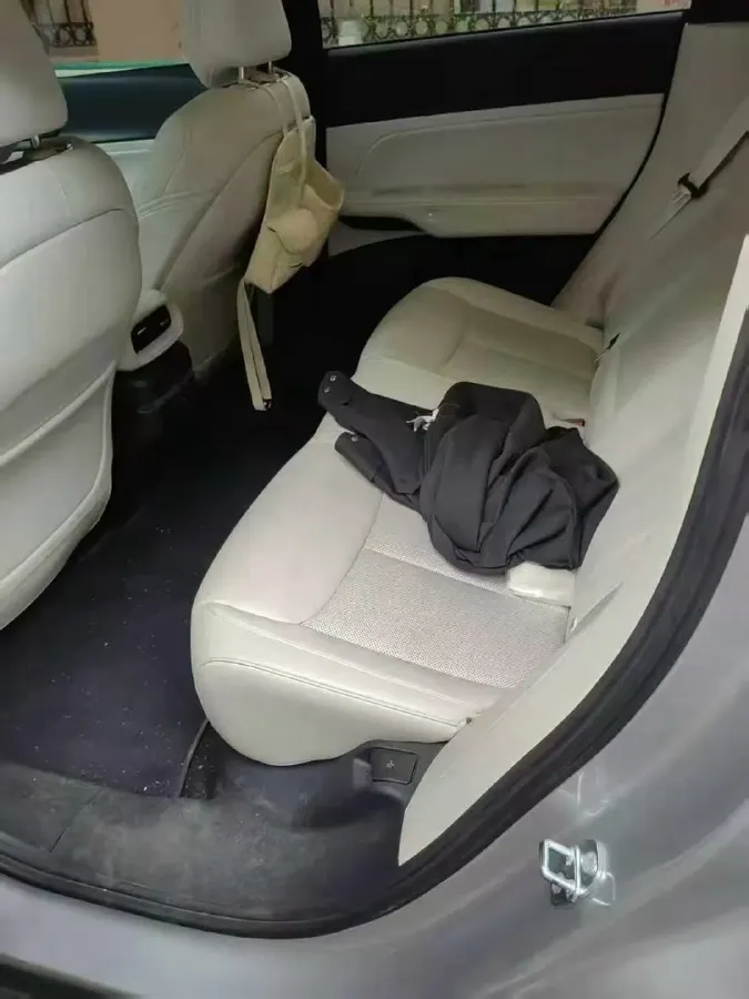 2023 Xpeng G6 BEV 87.5KWH,autocango,china used car exporter,china ev exporter,chinese used car exporter,chinese used ev exporter