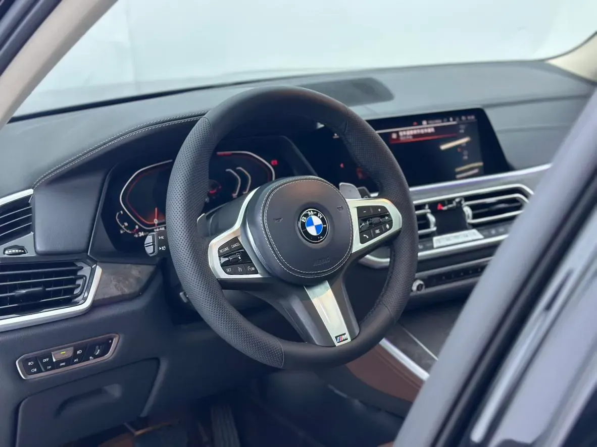 2021 BMW X5 3.0T 340HP L6 8AT,autocango,china used car exporter,china ev exporter,chinese used car exporter,chinese used ev exporter