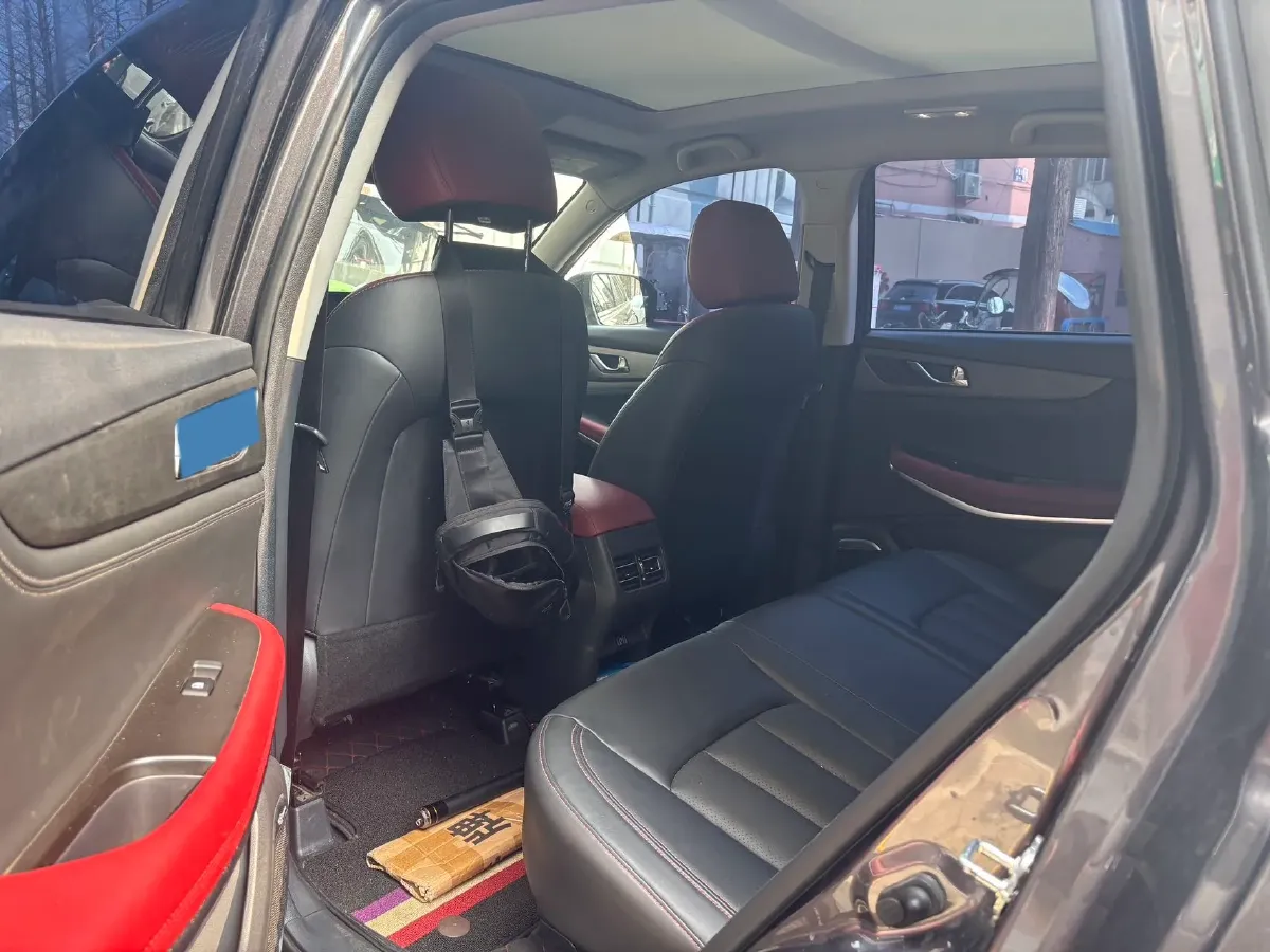 2022 ChangAn CS75 1.5T 180HP L4 7DCT,autocango,china used car exporter,china ev exporter,chinese used car exporter,chinese used ev exporter