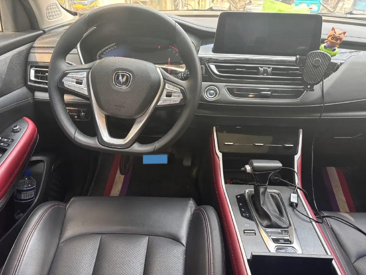 2022 ChangAn CS75 1.5T 180HP L4 7DCT,autocango,china used car exporter,china ev exporter,chinese used car exporter,chinese used ev exporter