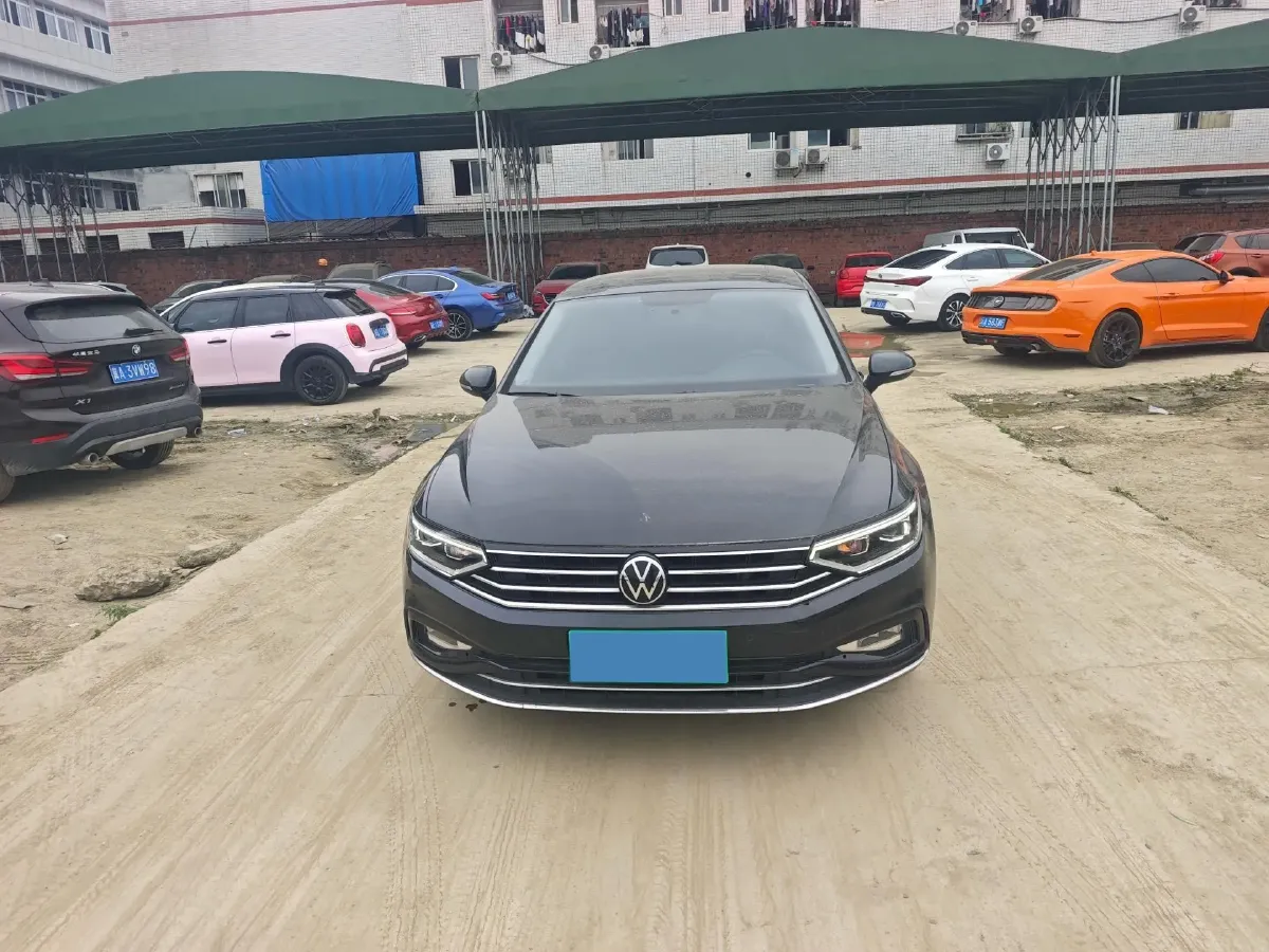 2020 Volkswagen Magotan 1.4T 150HP L4 7DCT,autocango,china used car exporter,china ev exporter,chinese used car exporter,chinese used ev exporter