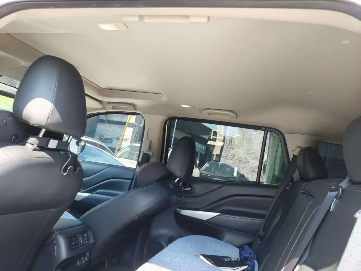 2020 Nissan Terra 2.5L 193HP L4 7AT,autocango,china used car exporter,china ev exporter,chinese used car exporter,chinese used ev exporter