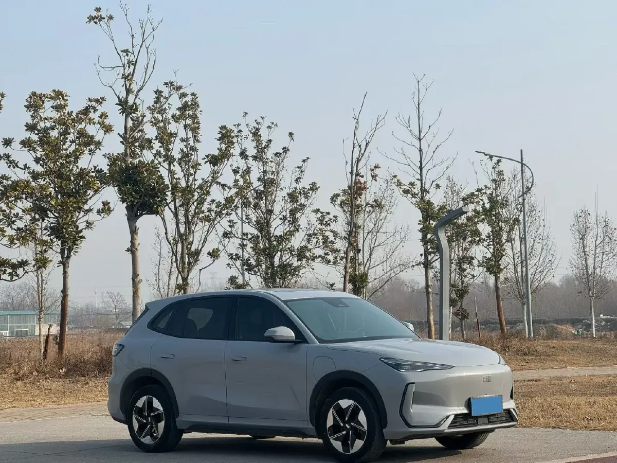2024 Geely Emgrand L HiP 1.5T 181HP L4 3DHT PHEV 15.5KWH,autocango,china used car exporter,china ev exporter,chinese used car exporter,chinese used ev exporter