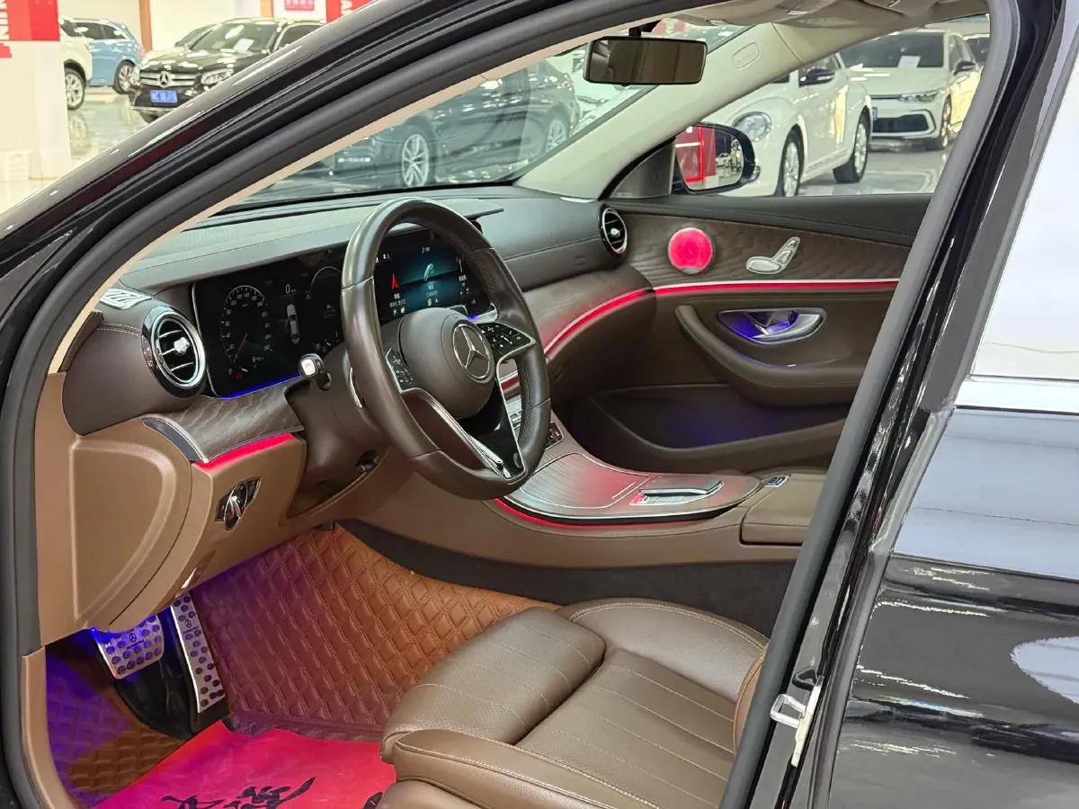 2022 Mercedes-Benz E Class 2.0T 197HP L4 9AT,autocango,china used car exporter,china ev exporter,chinese used car exporter,chinese used ev exporter