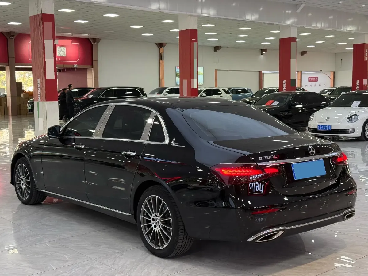 2022 Mercedes-Benz E Class 2.0T 197HP L4 9AT,autocango,china used car exporter,china ev exporter,chinese used car exporter,chinese used ev exporter