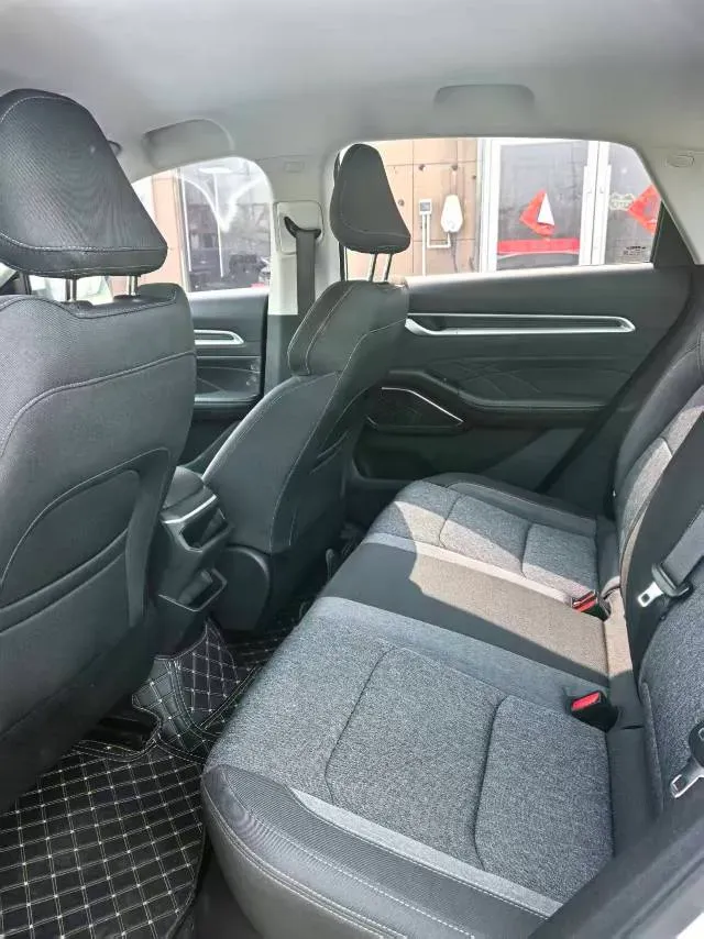 2023 Geely Emgrand 1.5L 127HP L4 5MT,autocango,china used car exporter,china ev exporter,chinese used car exporter,chinese used ev exporter