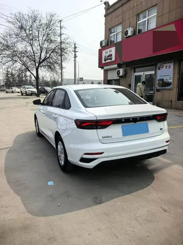 2023 Geely Emgrand 1.5L 127HP L4 5MT,autocango,china used car exporter,china ev exporter,chinese used car exporter,chinese used ev exporter