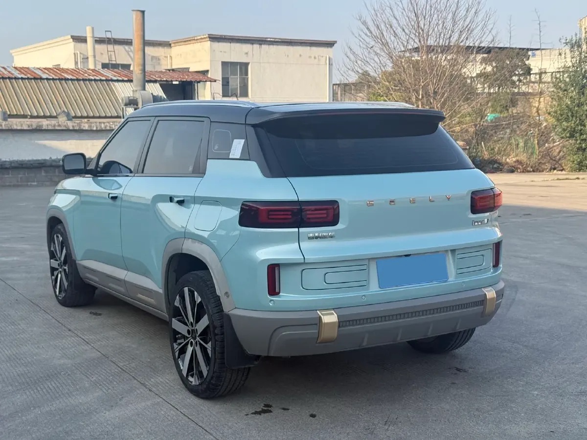 2023 Geely ICON 1.5T 181HP L4 7DCT,autocango,china used car exporter,china ev exporter,chinese used car exporter,chinese used ev exporter