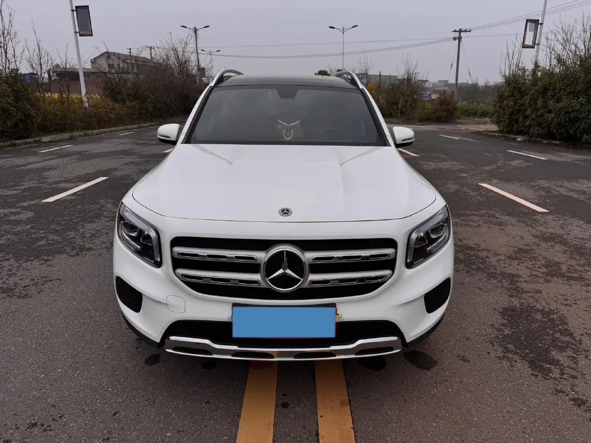 2021 Mercedes-Benz GLB Class 1.3T 163HP L4 7DCT,autocango,china used car exporter,china ev exporter,chinese used car exporter,chinese used ev exporter