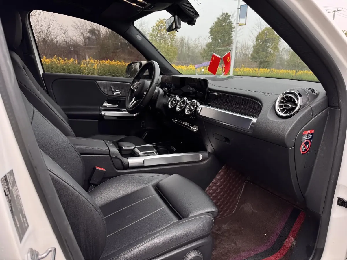 2021 Mercedes-Benz GLB Class 1.3T 163HP L4 7DCT,autocango,china used car exporter,china ev exporter,chinese used car exporter,chinese used ev exporter