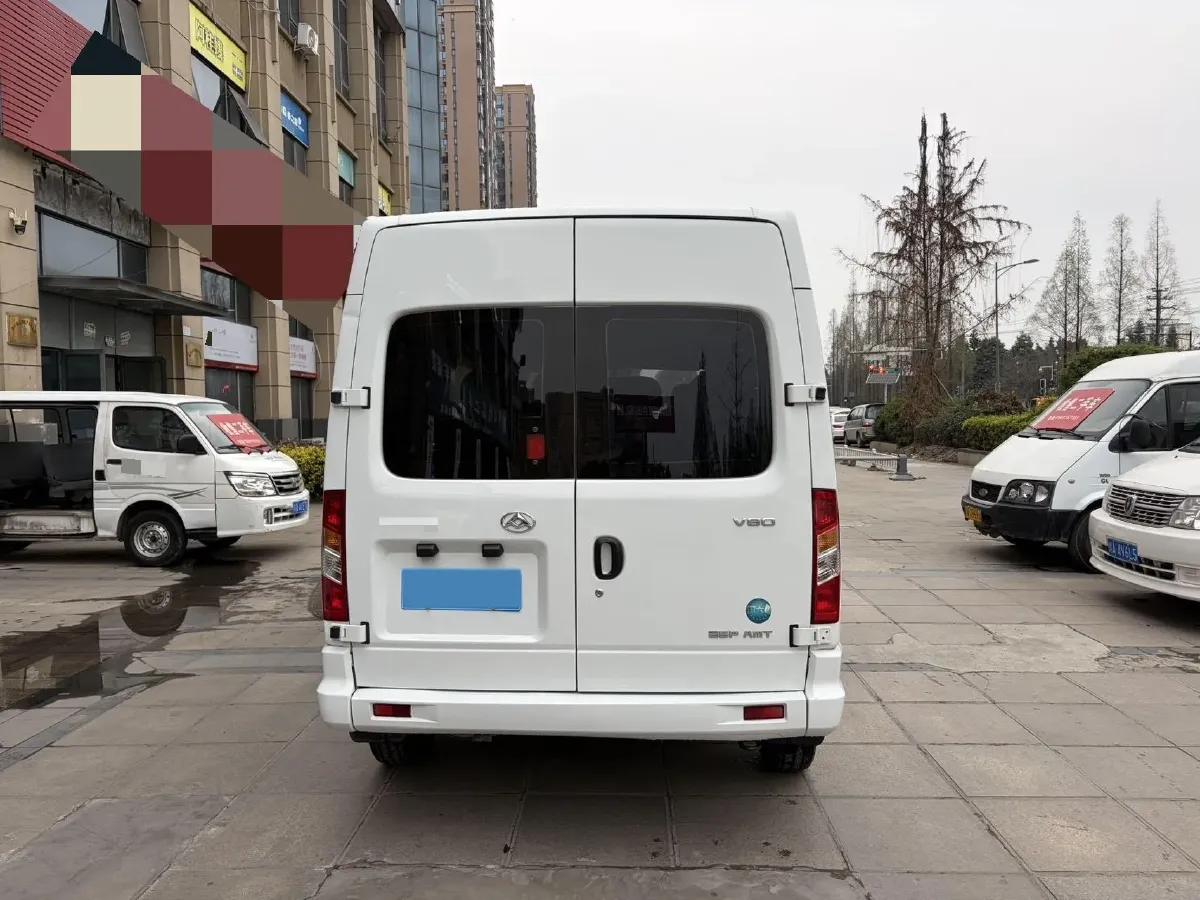 2019 MAXUS XinTu V80 2.0T 139HP L4 6MT,autocango,china used car exporter,china ev exporter,chinese used car exporter,chinese used ev exporter