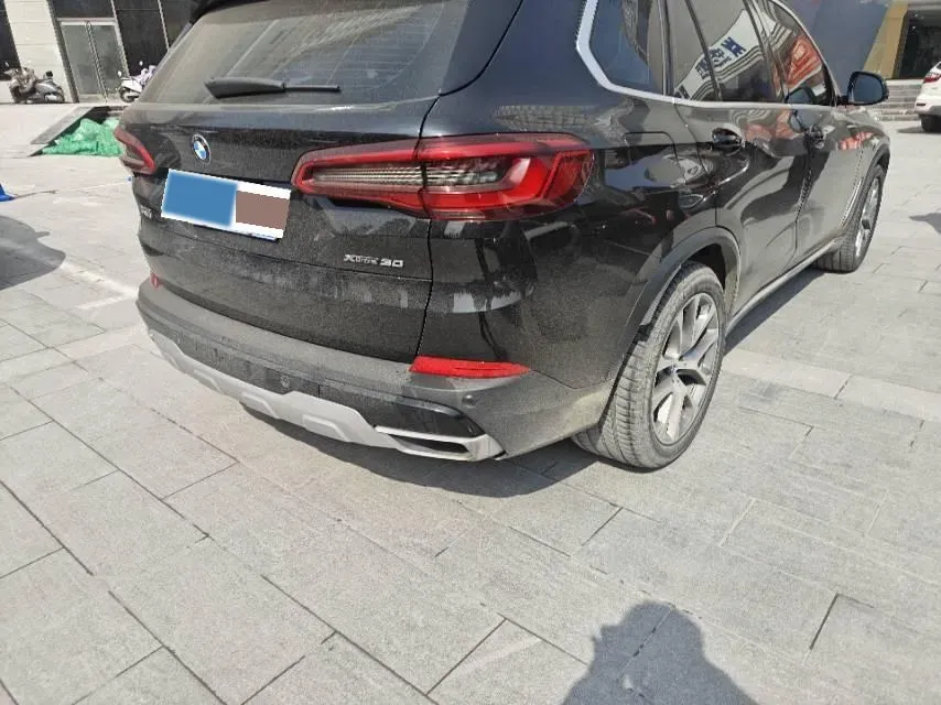 2020 BMW X5 2.0T 265HP L4 8AT,autocango,china used car exporter,china ev exporter,chinese used car exporter,chinese used ev exporter