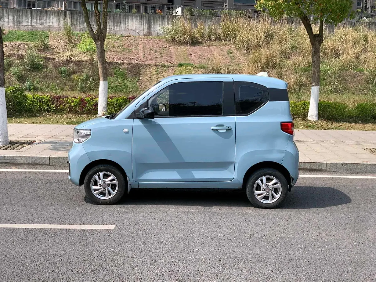 2020 WuLing HongGuang MINI EV BEV 9KWH,autocango,china used car exporter,china ev exporter,chinese used car exporter,chinese used ev exporter