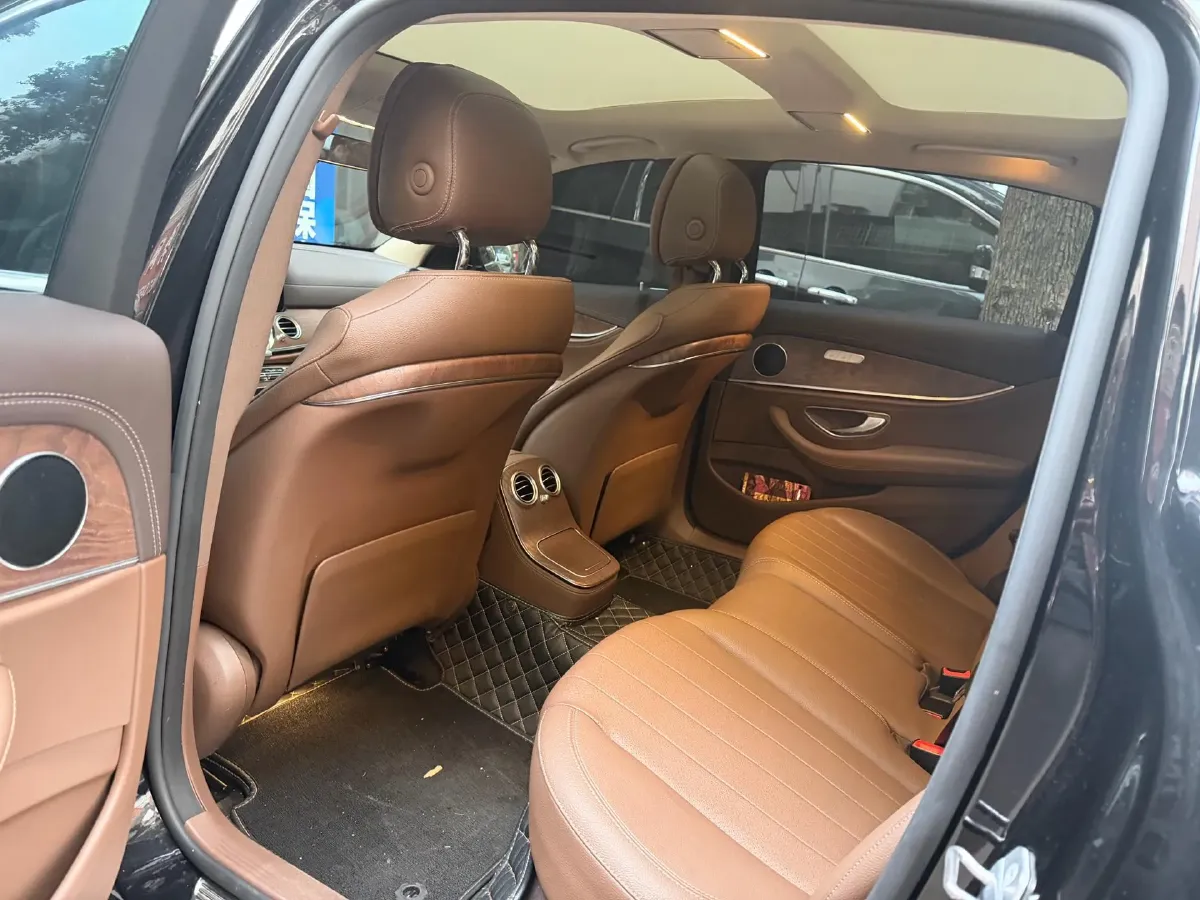 2021 Mercedes-Benz E Class 1.5T 184HP L4 9AT,autocango,china used car exporter,china ev exporter,chinese used car exporter,chinese used ev exporter