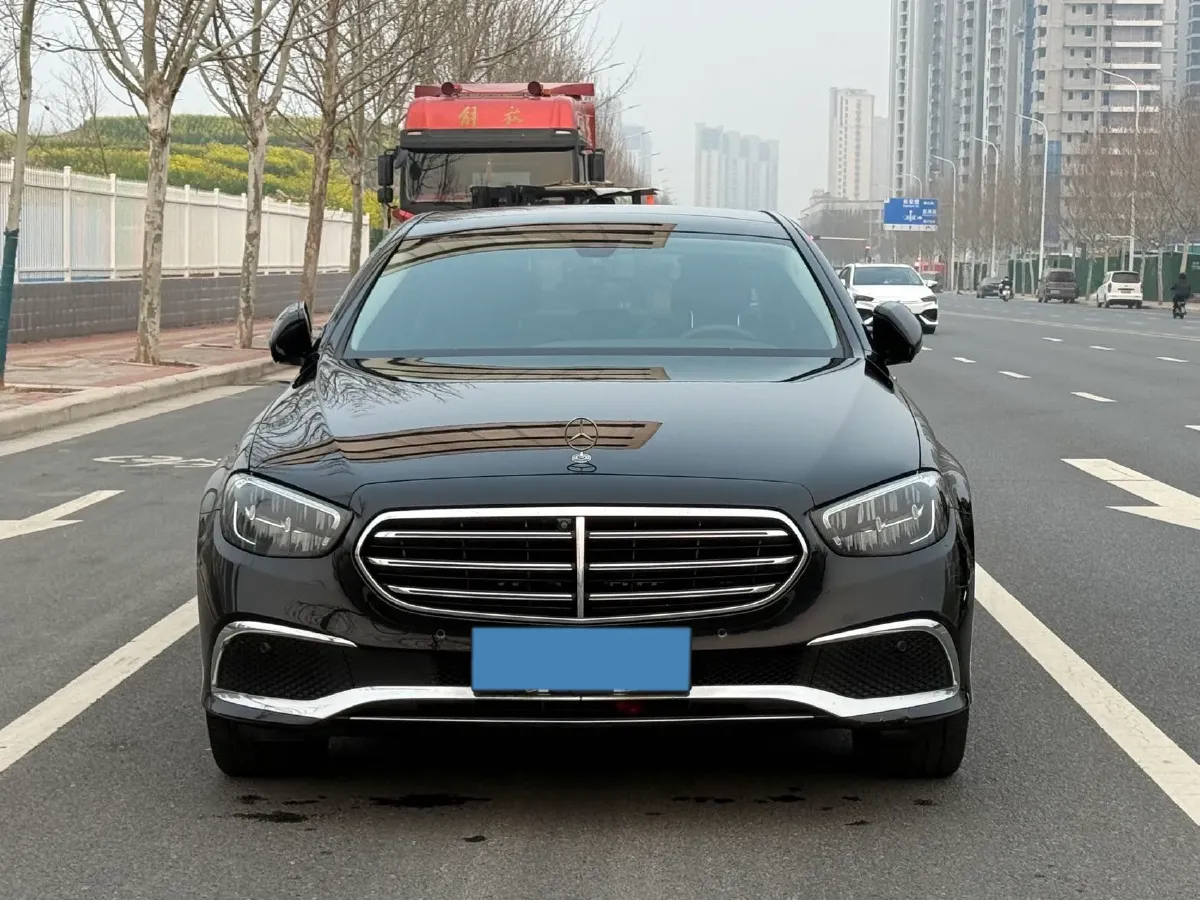 2022 Mercedes-Benz E Class 2.0T 211HP L4 9AT PHEV 25.4KWH,autocango,china used car exporter,china ev exporter,chinese used car exporter,chinese used ev exporter