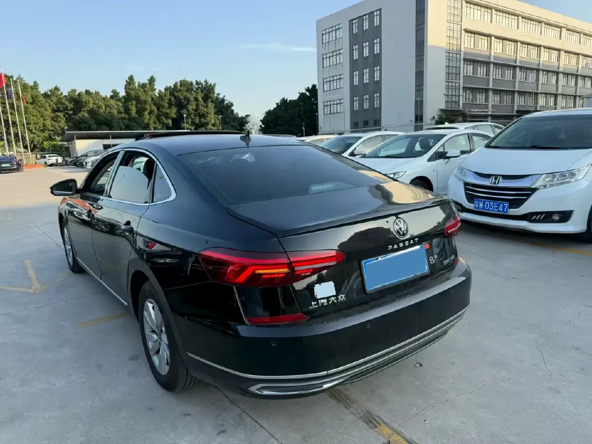2021 Volkswagen Passat 1.4T 150HP L4 7DCT,autocango,china used car exporter,china ev exporter,chinese used car exporter,chinese used ev exporter