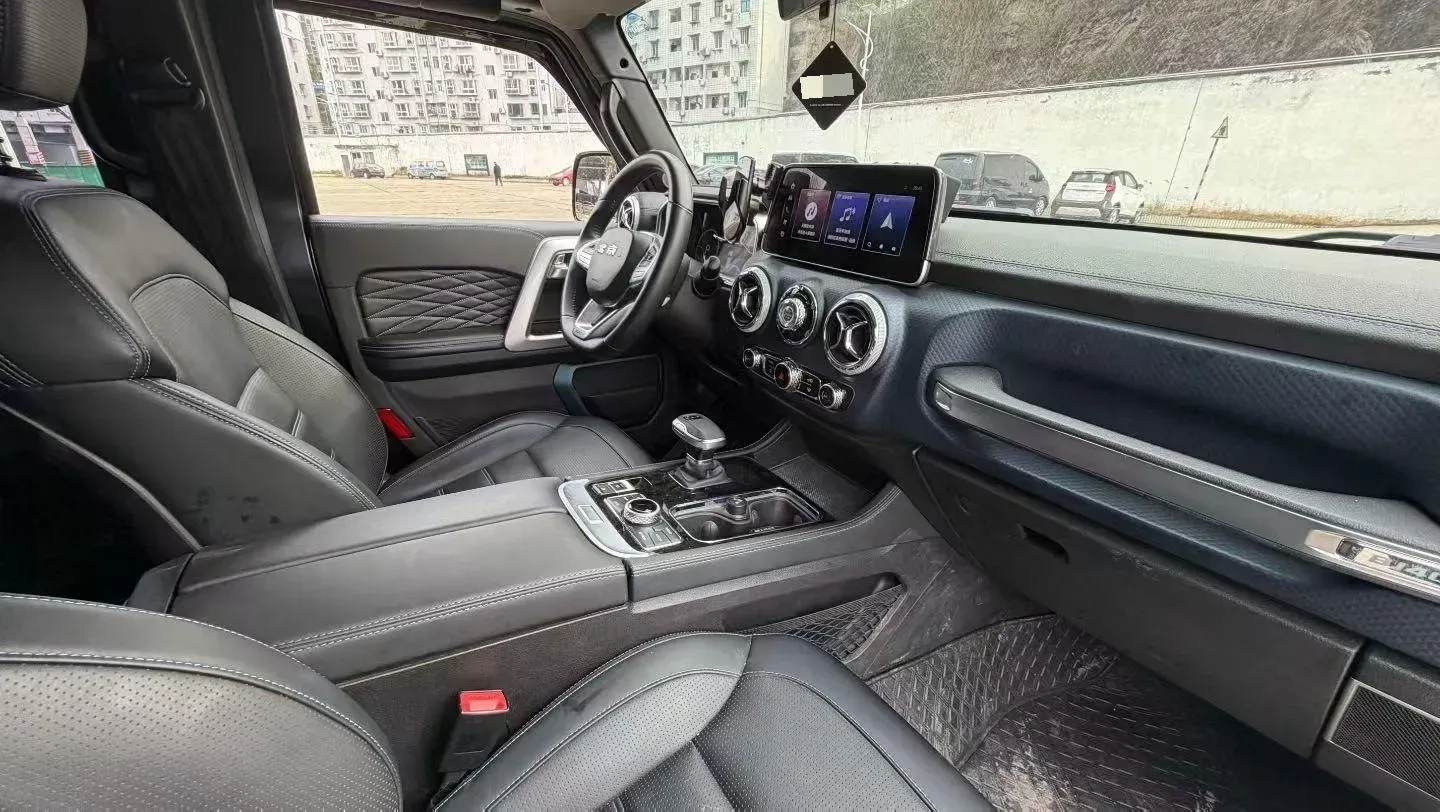 2024 Beijing BJ40 2.0T 163HP L4 8AT,autocango,china used car exporter,china ev exporter,chinese used car exporter,chinese used ev exporter