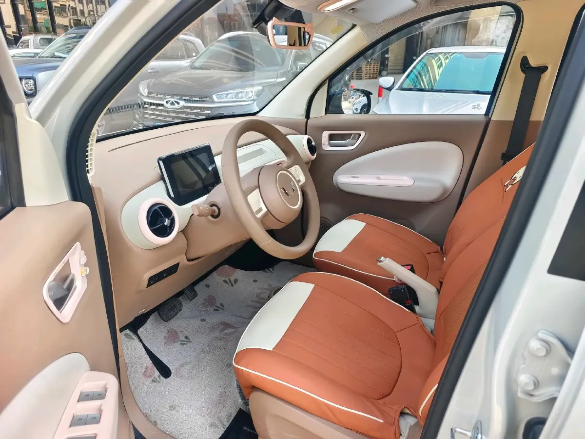 2025 WuLing HongGuang MINI EV BEV 16.2KWH,autocango,china used car exporter,china ev exporter,chinese used car exporter,chinese used ev exporter