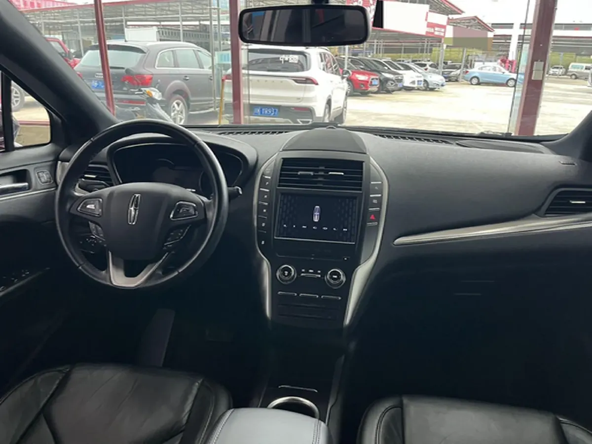 2019 Lincoln MKC 2.0T 203HP L4 6AT,autocango,china used car exporter,china ev exporter,chinese used car exporter,chinese used ev exporter