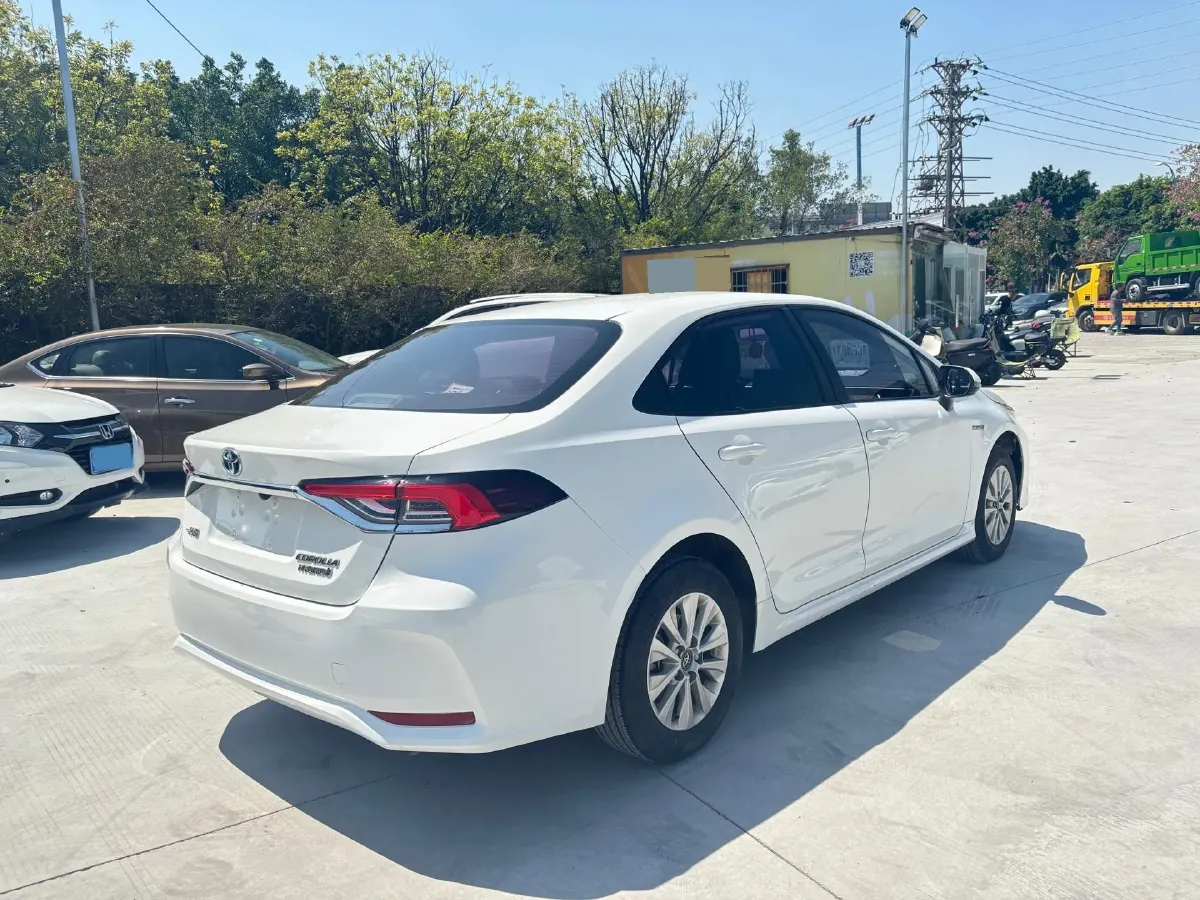 2022 Toyota Corolla 1.8L 98HP L4 E-CVT Hybrid,autocango,china used car exporter,china ev exporter,chinese used car exporter,chinese used ev exporter