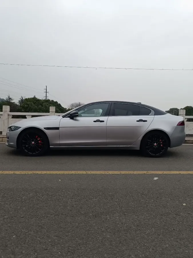 2018 Jaguar XEL 2.0T 200HP L4 8AT,autocango,china used car exporter,china ev exporter,chinese used car exporter,chinese used ev exporter