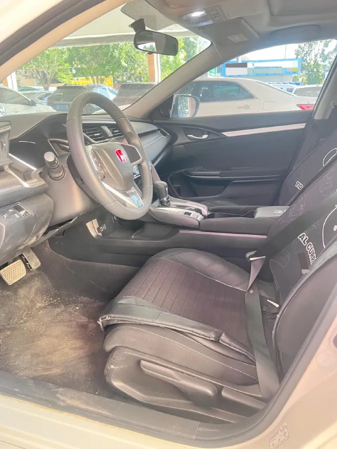 2019 Honda Civic 1.5T 177HP L4 CVT,autocango,china used car exporter,china ev exporter,chinese used car exporter,chinese used ev exporter
